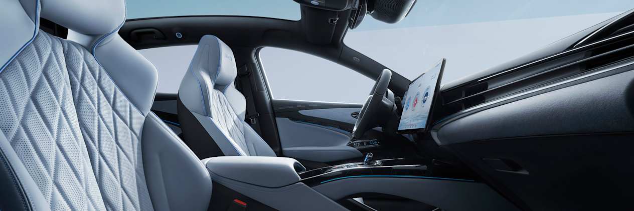 BYD SEAL INTERIOR