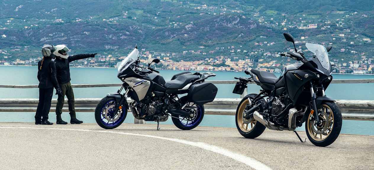 Yamaha Tracer 7 GT 2023 : deux coloris