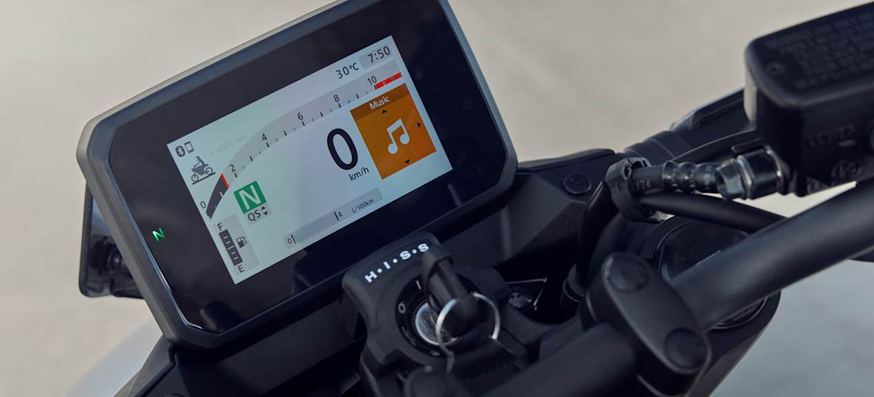 Honda CB750 Hornet 2025 : ecran tft