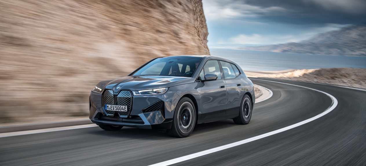 BMW IX