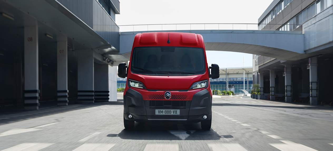 Citroën Jumper 2024 : face avant