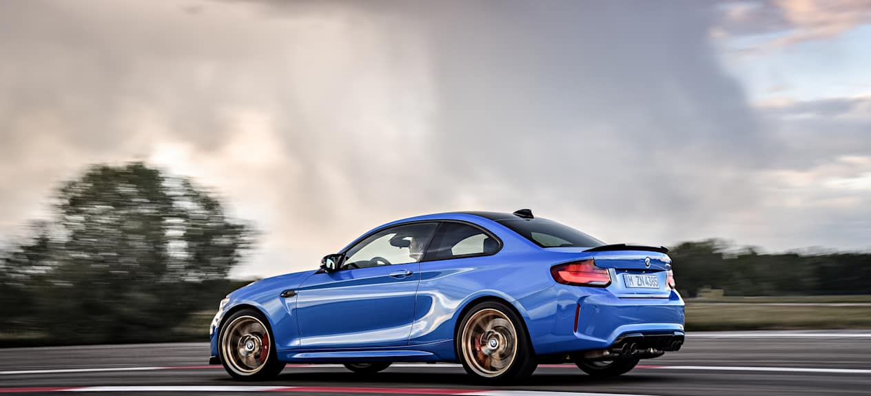 BMW M2 CS