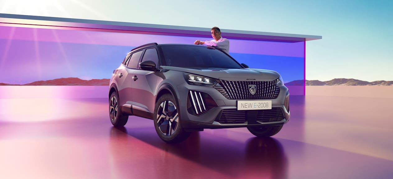 Peugeot 2008 2023 profil