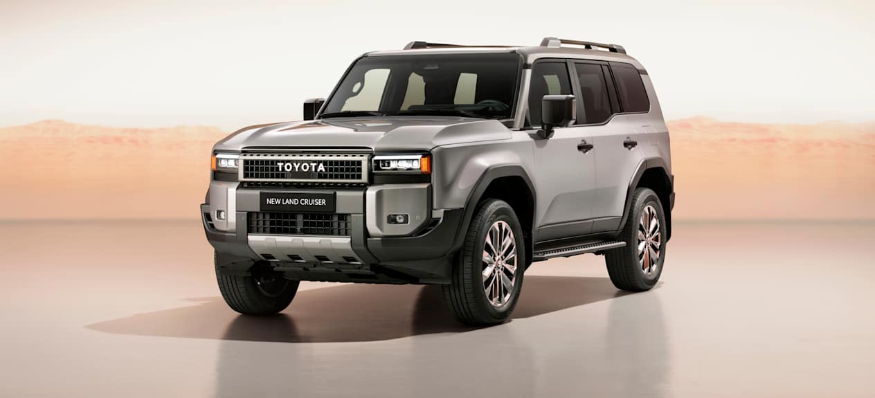 Toyota Land Cruiser 2024 : trois quarts avant gauche
