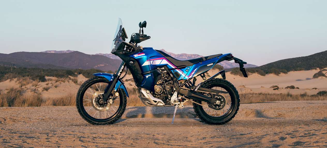 Yamaha Ténéré 700 World Rally 2023 : profil gauche statique