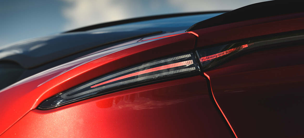 Aston Martin DBS : détails des Feux