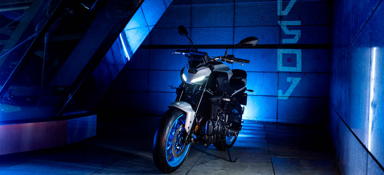yamaha mt-07 2025 signature lumineuse