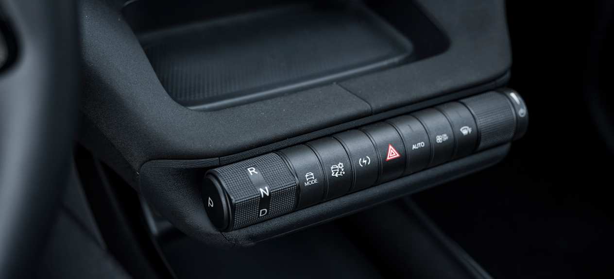 BYD Dolphin : détail sélecteur de mode de conduite