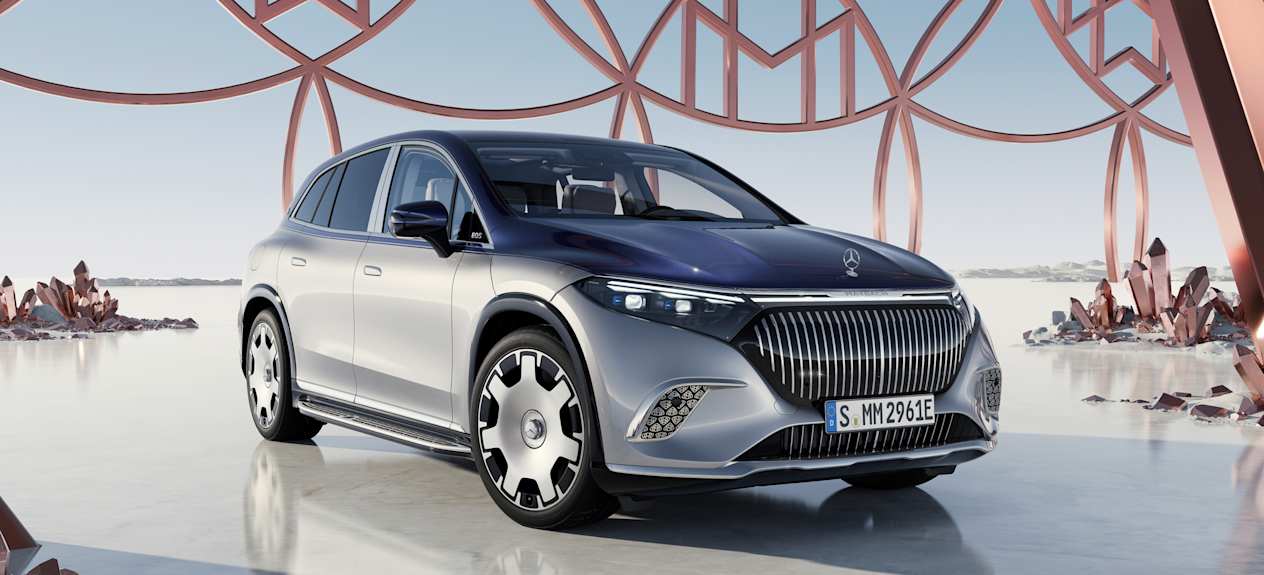 Mercedes-Maybach EQS SUV 2023 : trois quarts avant droit