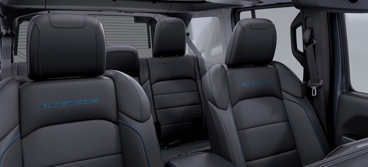 Jeep Wrangler 2024  HABITACLE