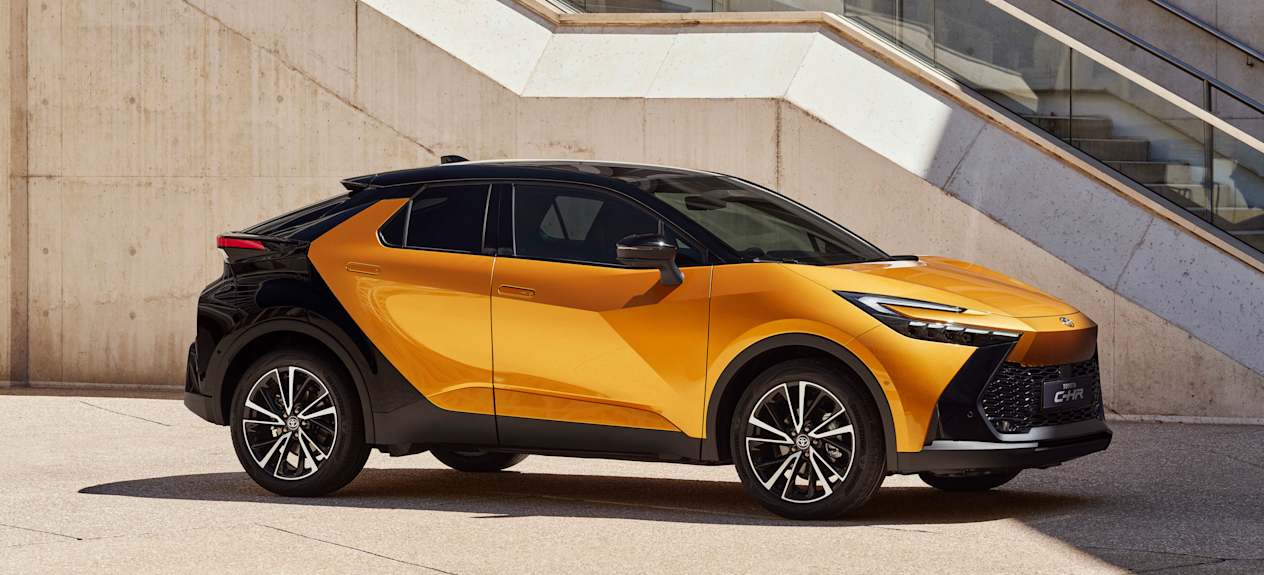 Toyota CHR 2023 : trois quarts avant droit