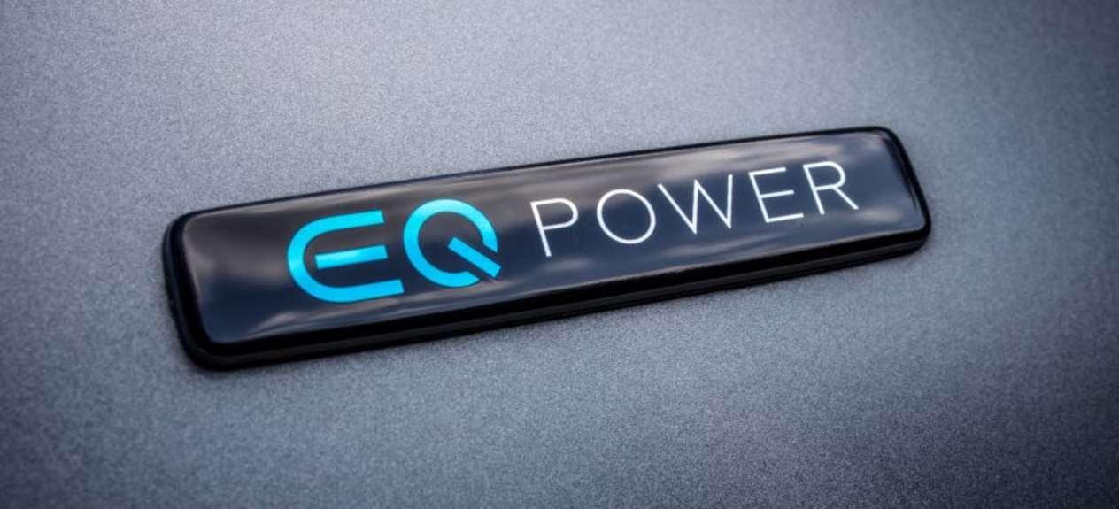 Logo Mercedes EQ power