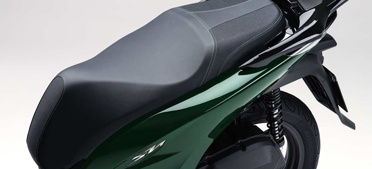 Honda SH125i 2024 : détail selle