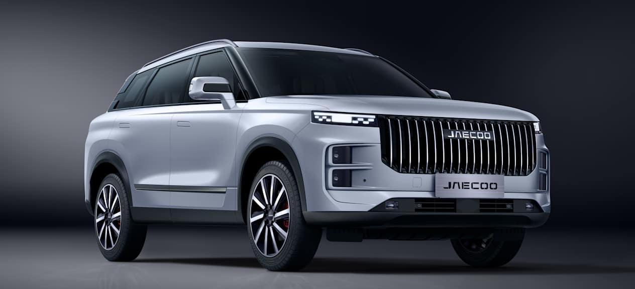 J7 Front View