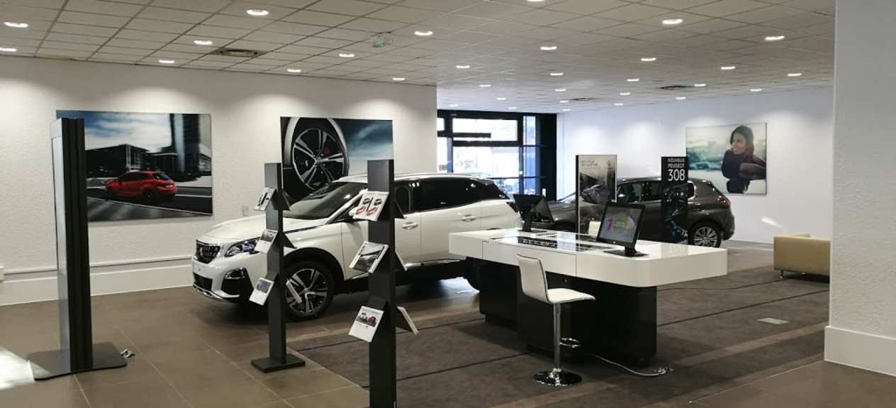 Hall Concession Peugeot Nice Acropolis