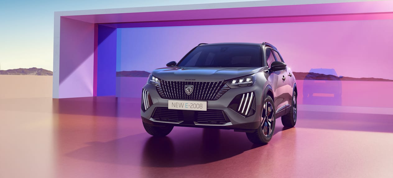Peugeot 2008 2023 : face avant statique