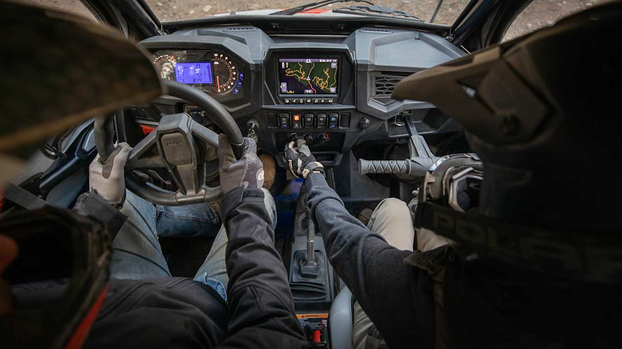 Polaris RZR Trail S 1000 2023 : écran GPS
