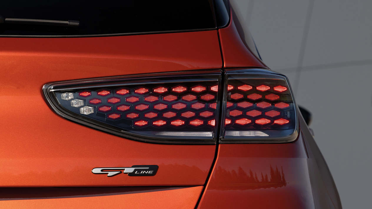 Kia Ceed Berline 2021 : feu arrière