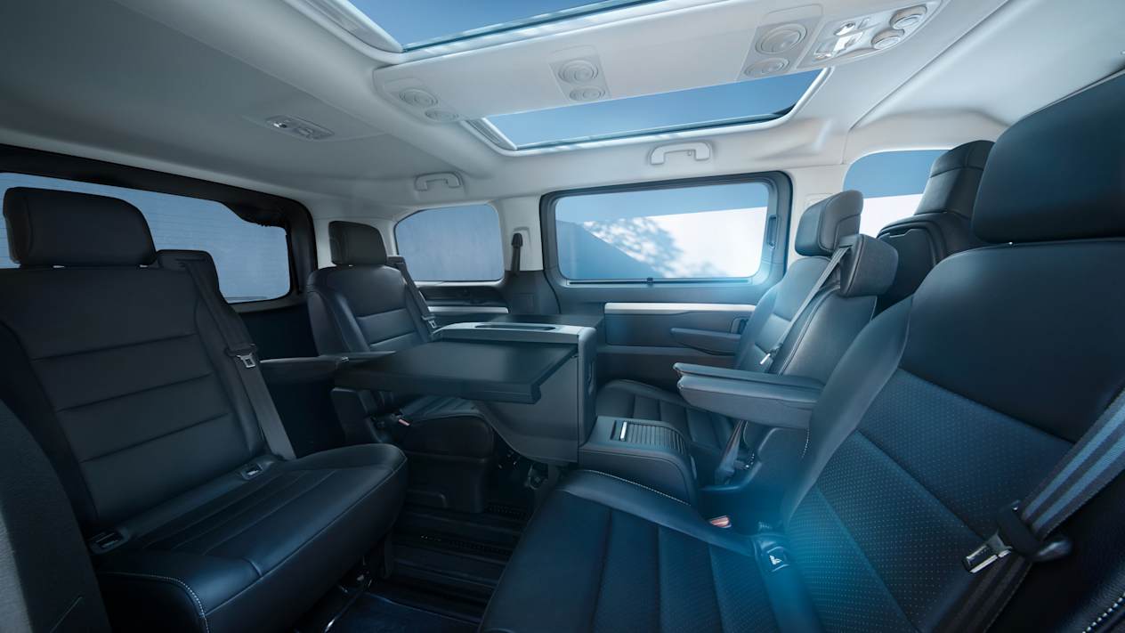 Opel Zafira 2024 : intérieur places passagers