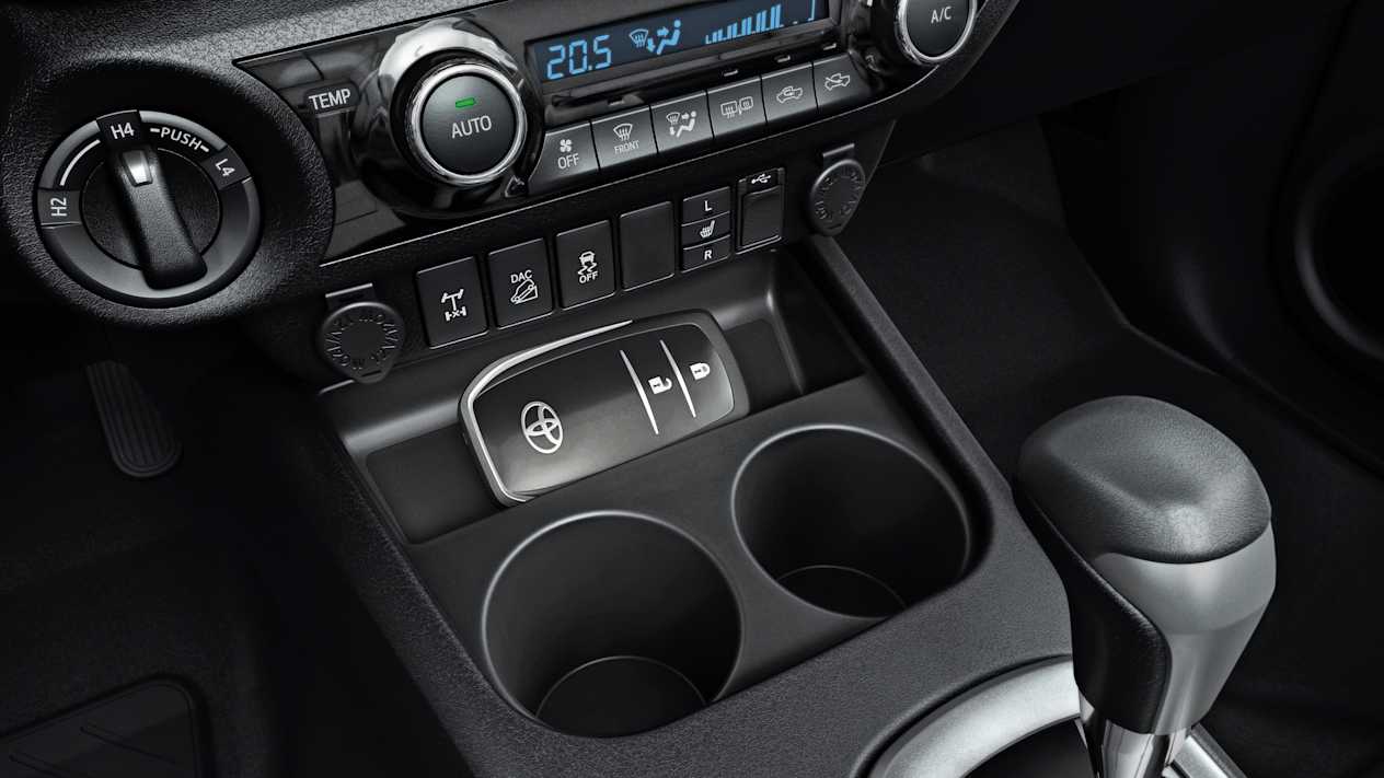 Toyota Hilux 2020 : Smart entry