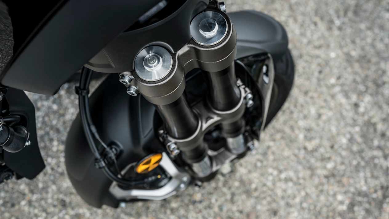 Yamaha Niken GT 2023 : détail fourche