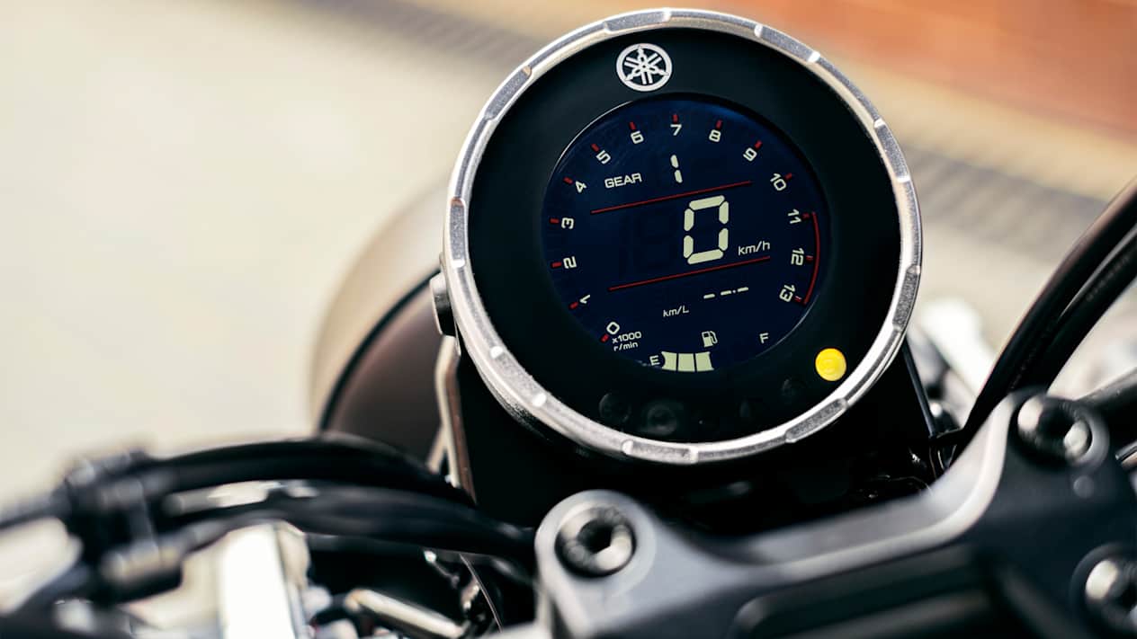 Yamaha XSR125 2023 Heritage White : écran compteurs