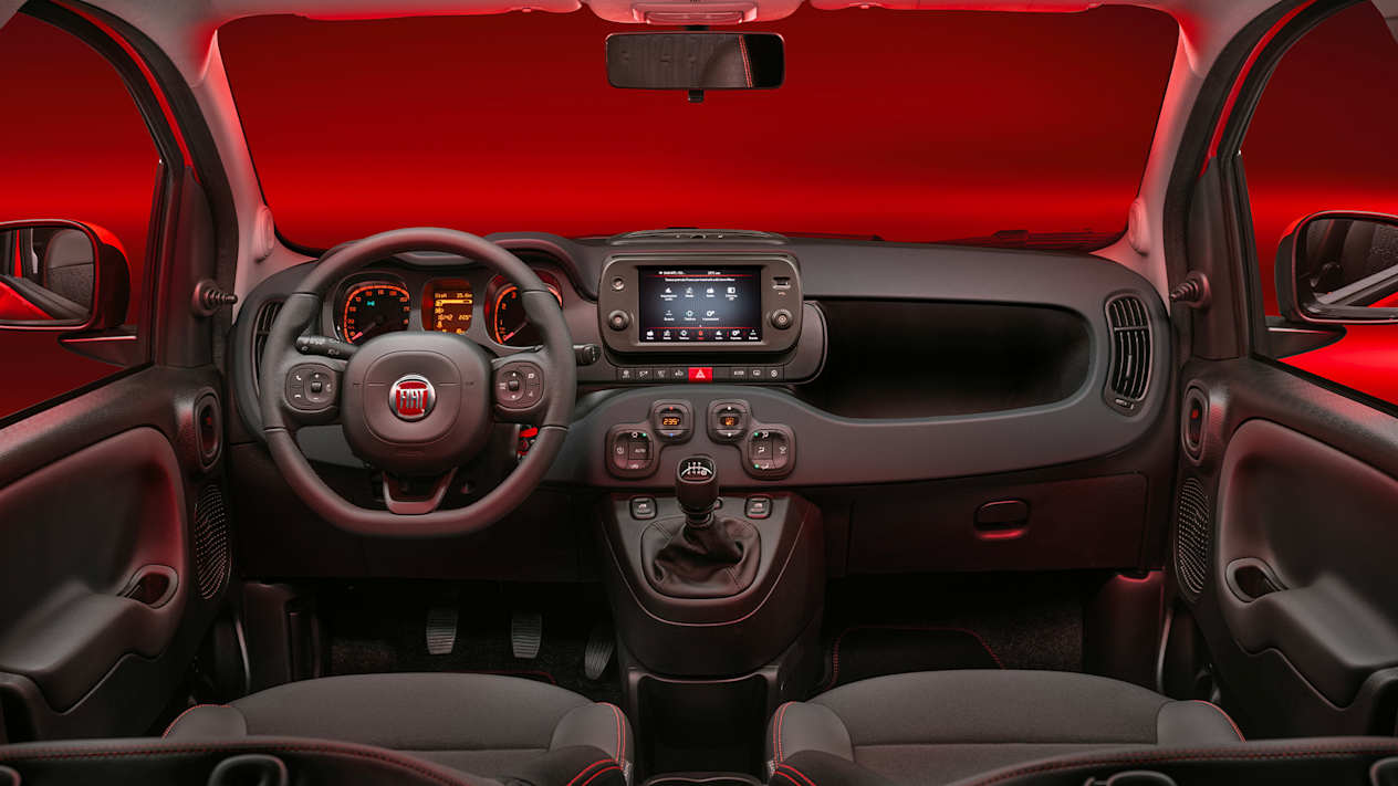 Fiat Panda Hybrid RED : intérieur et planche de bord