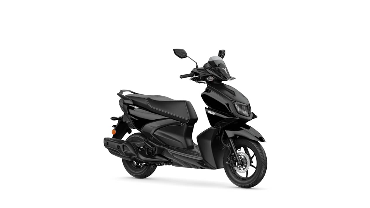 Yamaha RayZR Midnight Black 2024 : trois quarts avant
