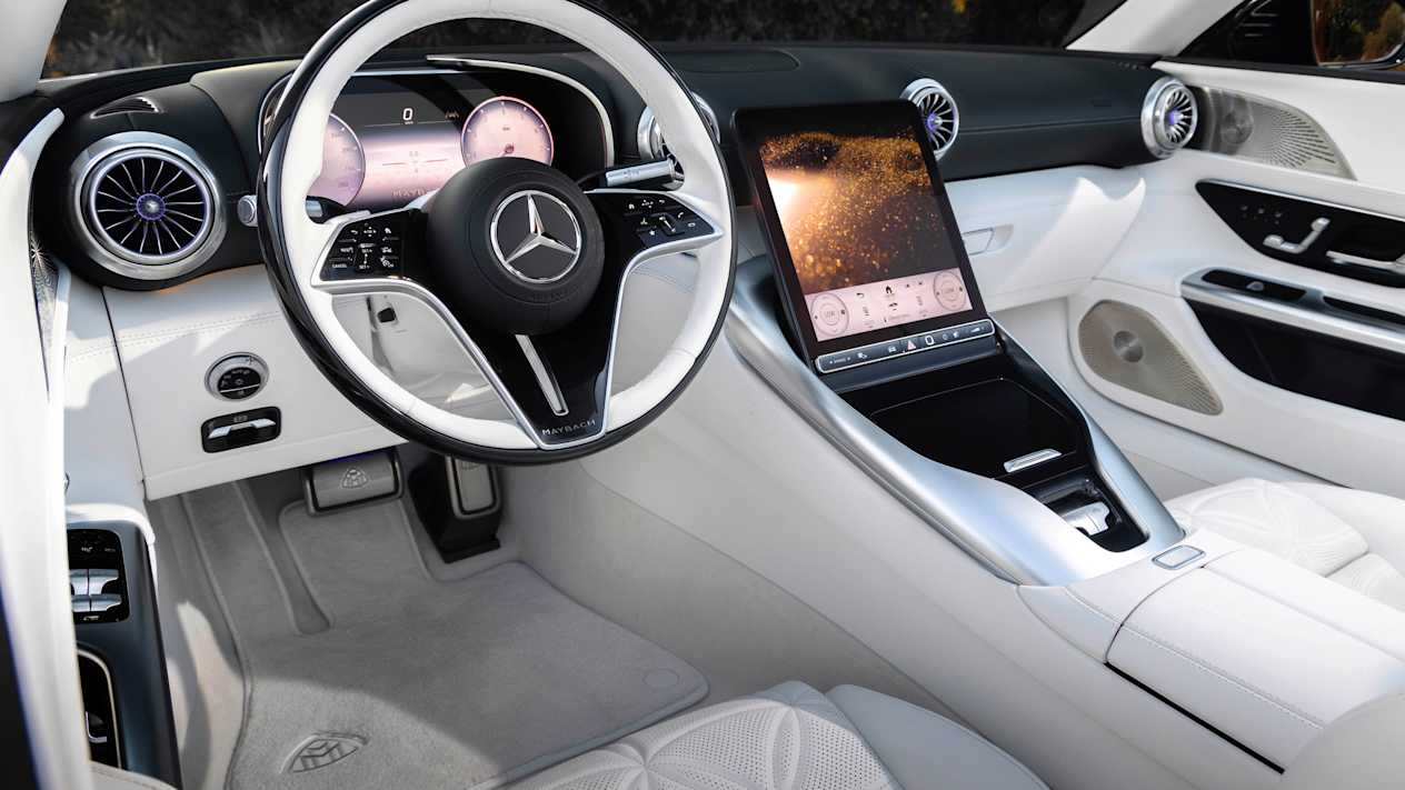 Mercedes Maybach SL planche de bord