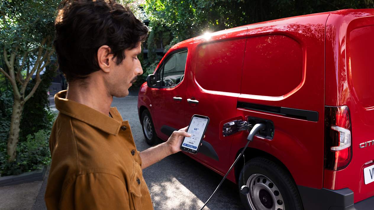 Citroën Berlingo Van 2024 : application mobile