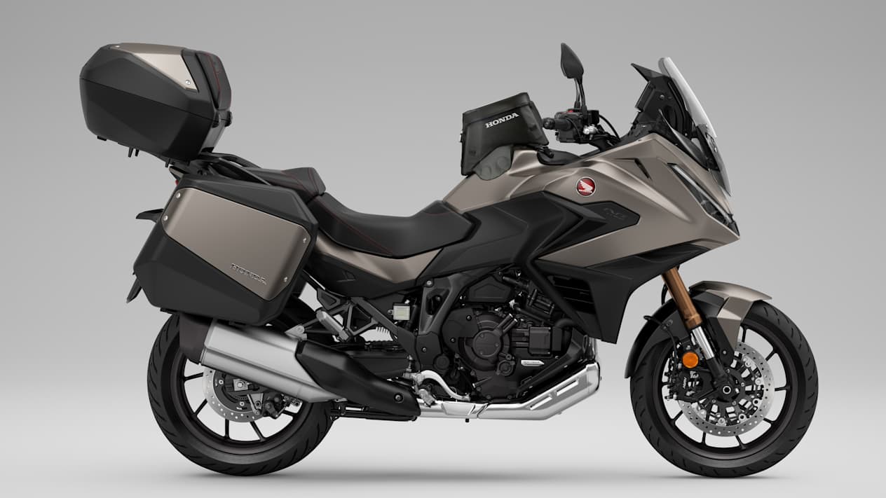 Honda NT1100 2025 : beige