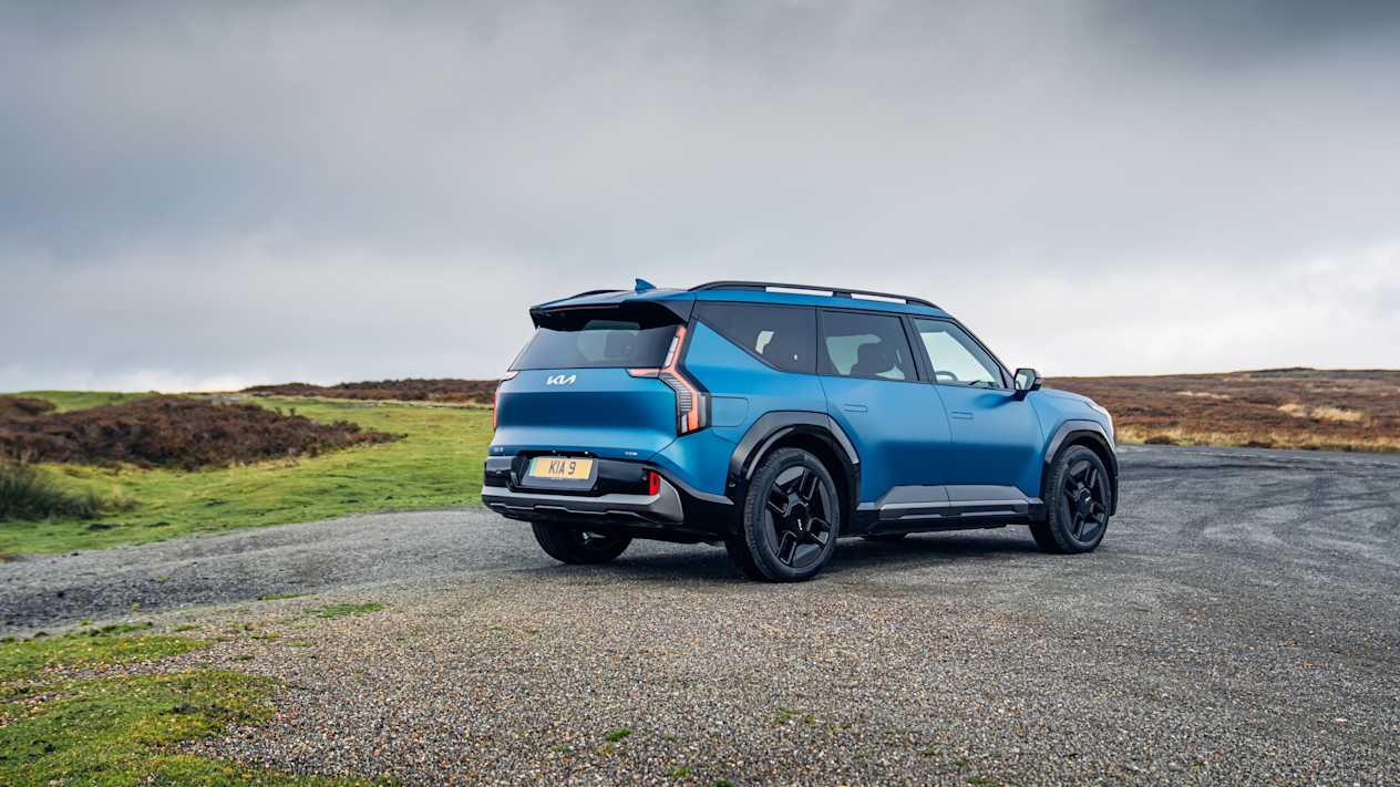 kia ev9 car of the year award