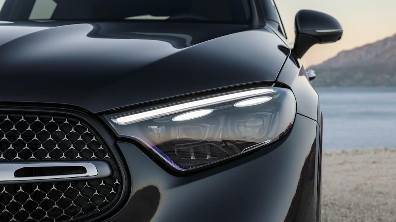 Mercedes GLC Coupé 2023 : détail phare avant