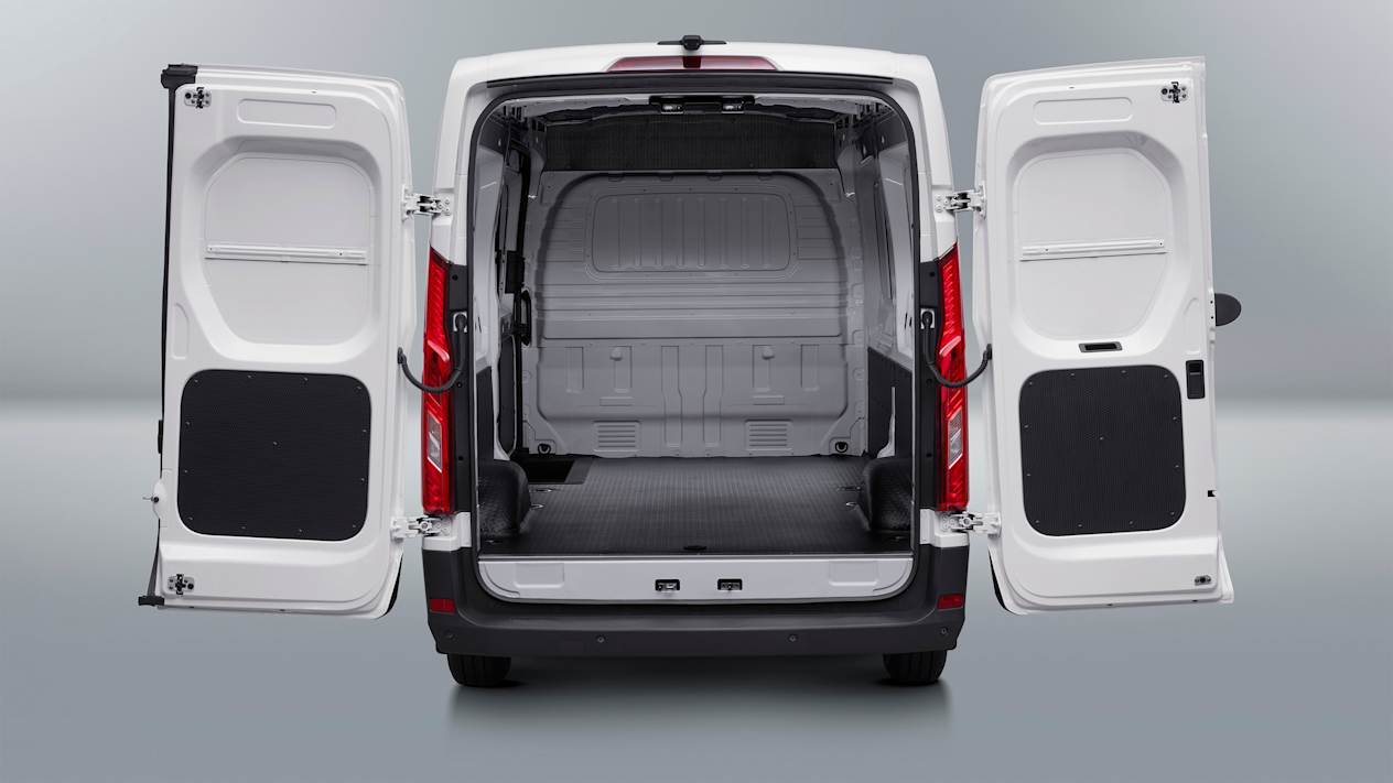 Maxus eDELIVER 9 Load Bay