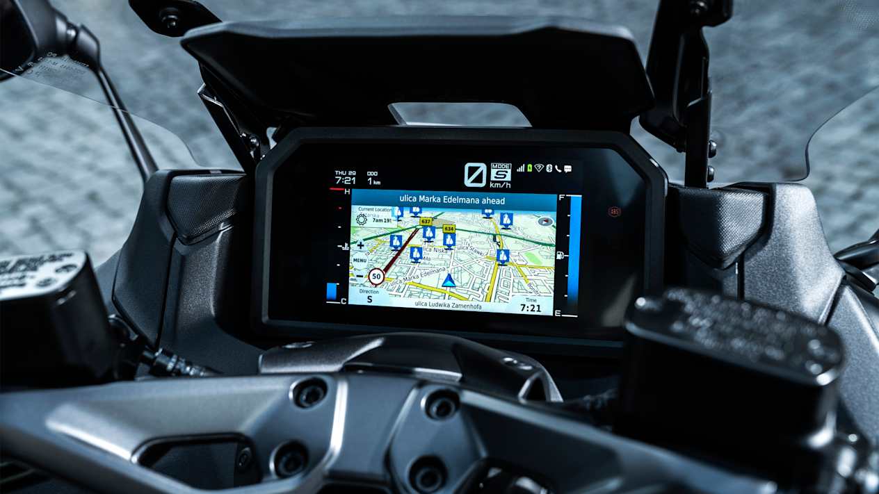 Yamaha TMAX 2025 : détail écran tactile