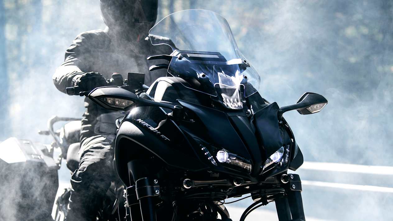 Yamaha Niken GT 2023 : détail feux avant