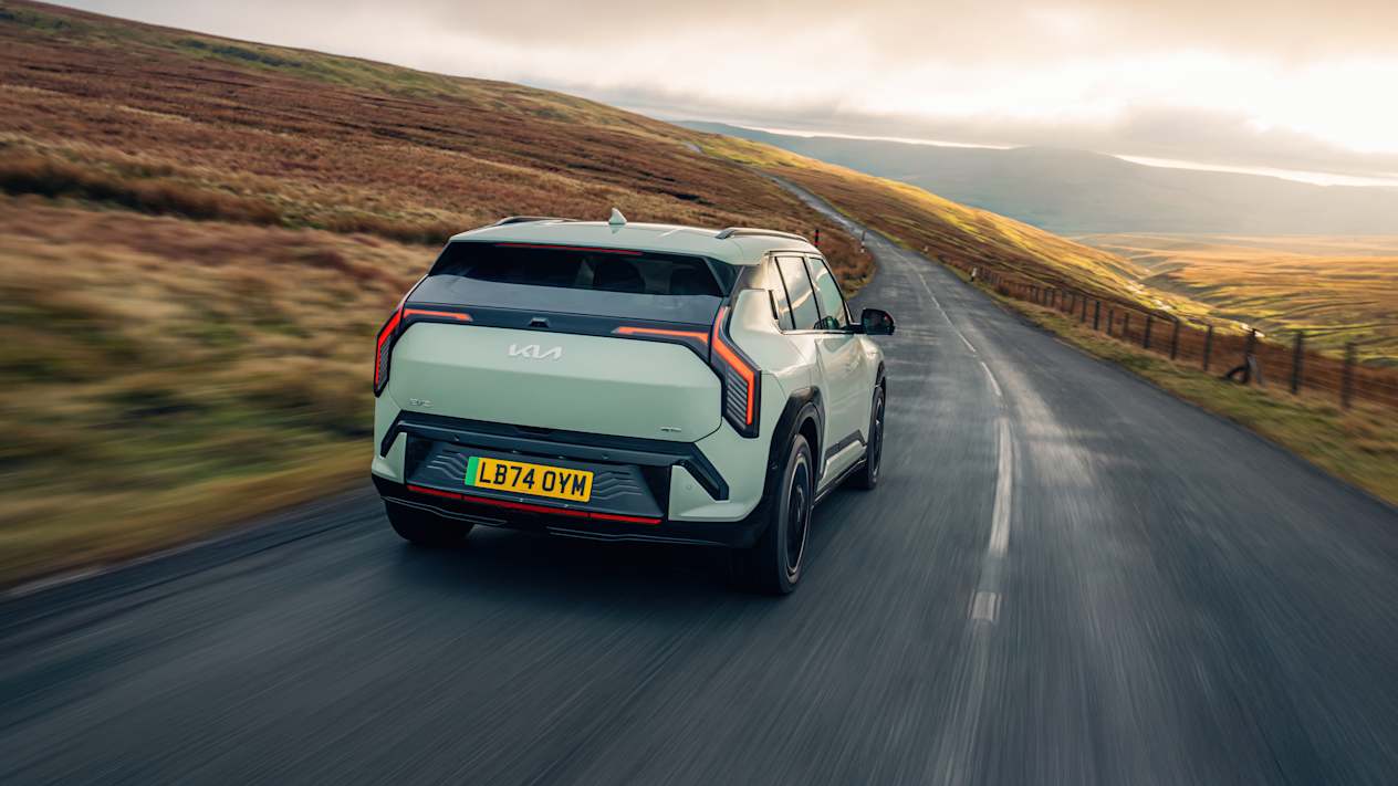 Kia EV3 crowned car of the year 2025