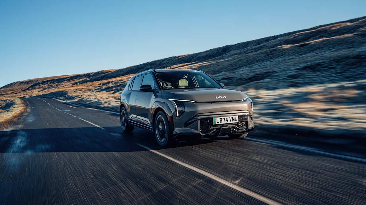 Kia EV3 electric awards 2025