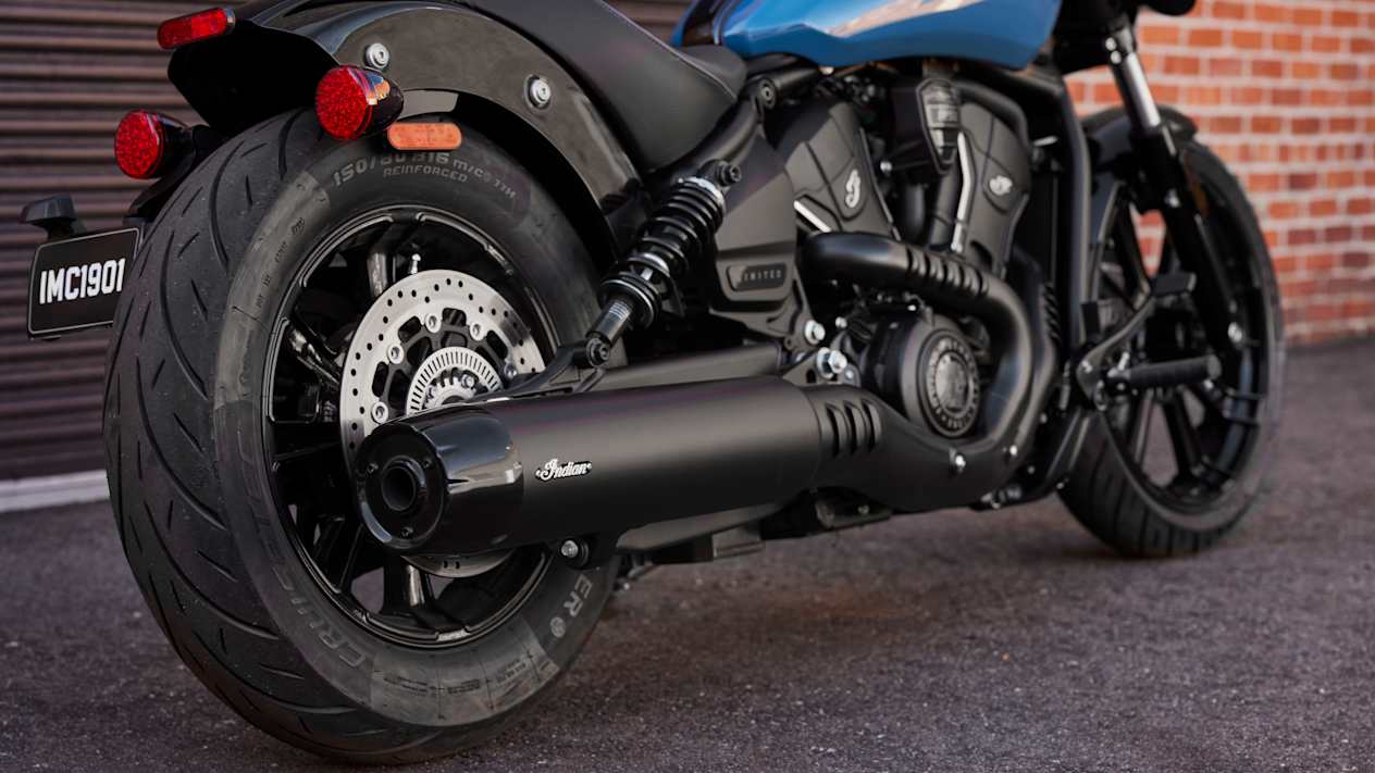 Indian Sport Scout Limited 2025 : détail échappement et freins arrière