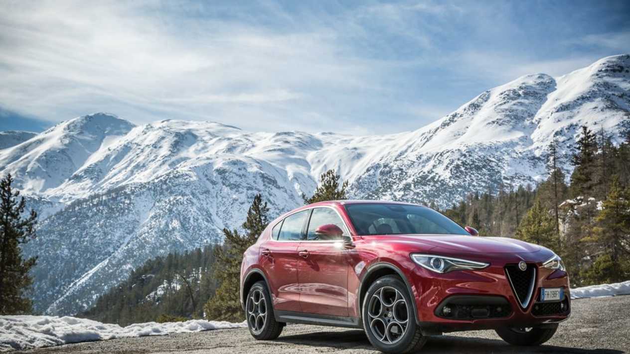 Alfa Romeo Stelvio Front Exterior