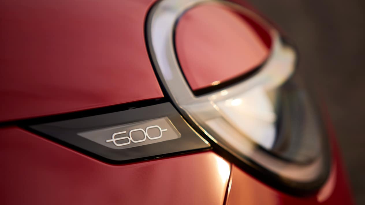 Fiat 600 Red : détail des phares
