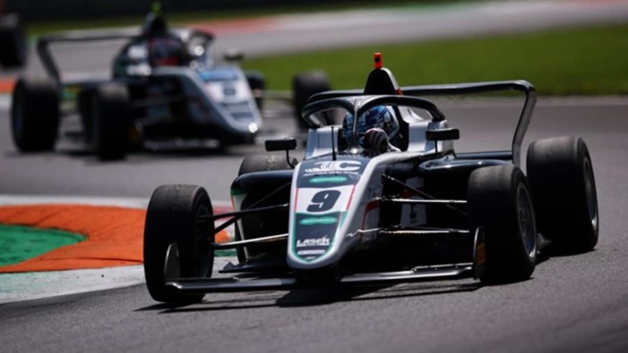 Chloe Grants racing at Monza