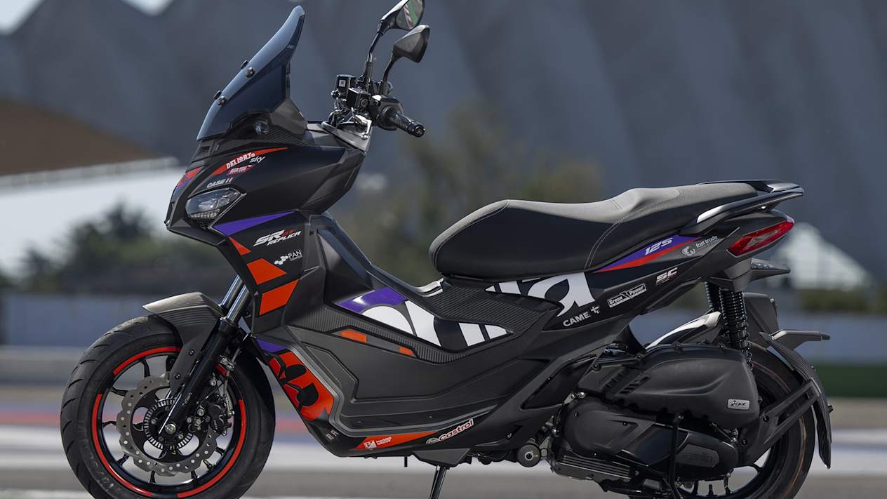 Aprilia SR GT 125 Replica profil