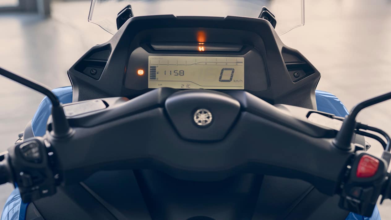 Yamaha Tricity 300 2024 : écran LCD