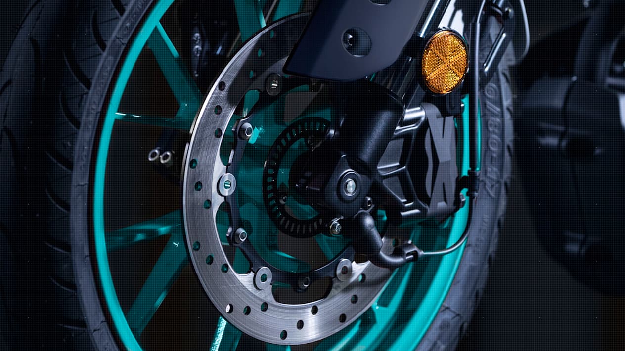Yamaha MT-125 2023 Cyan Storm : détail freins avant