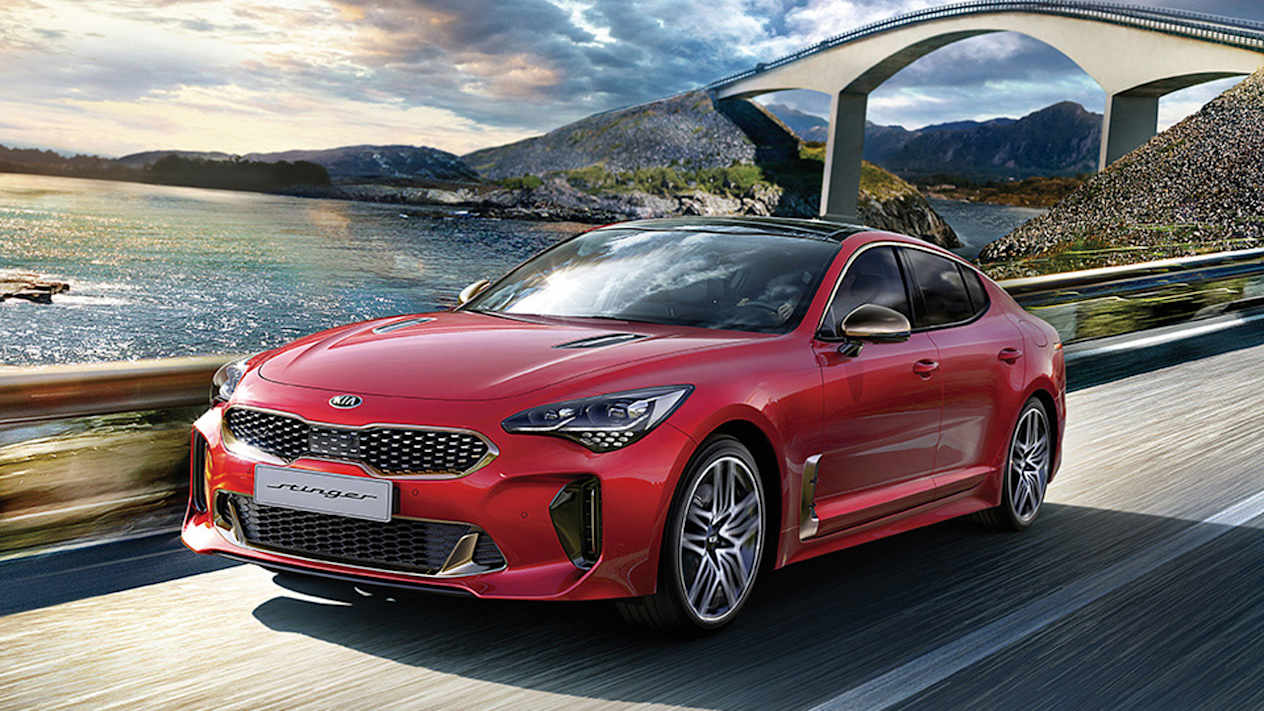 Kia Stinger 2021 : Tois quart avant