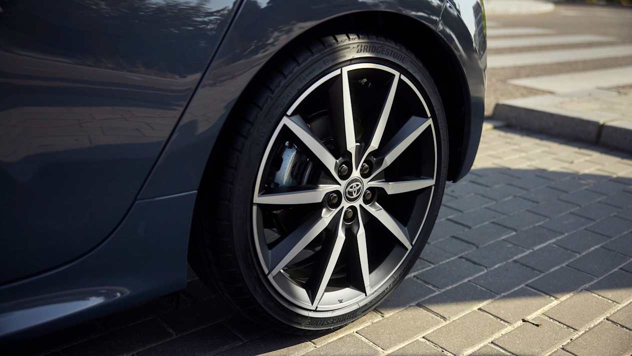 Toyota Yaris GR Sport 2025 : détail jante