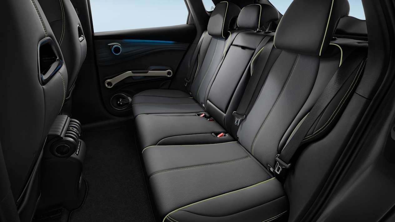 BYD Atto 3 2025 : sièges arrière intérieur noir
