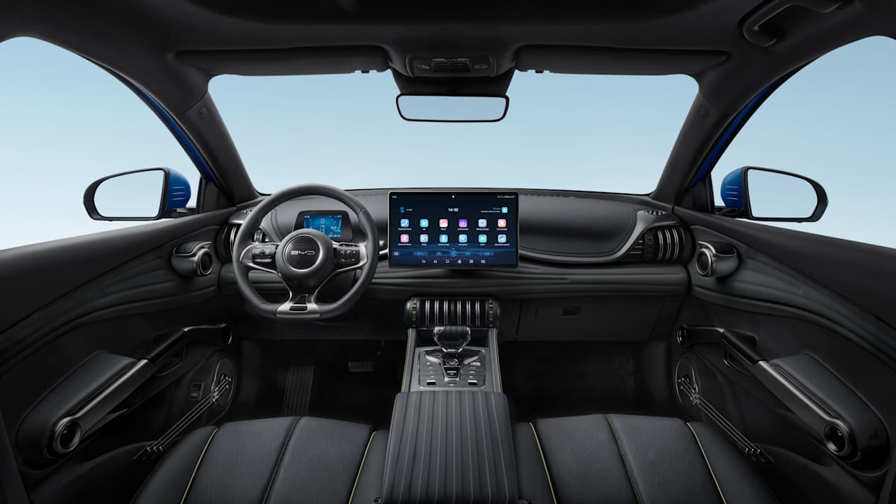 BYD Atto 3 2025 : intérieur noir