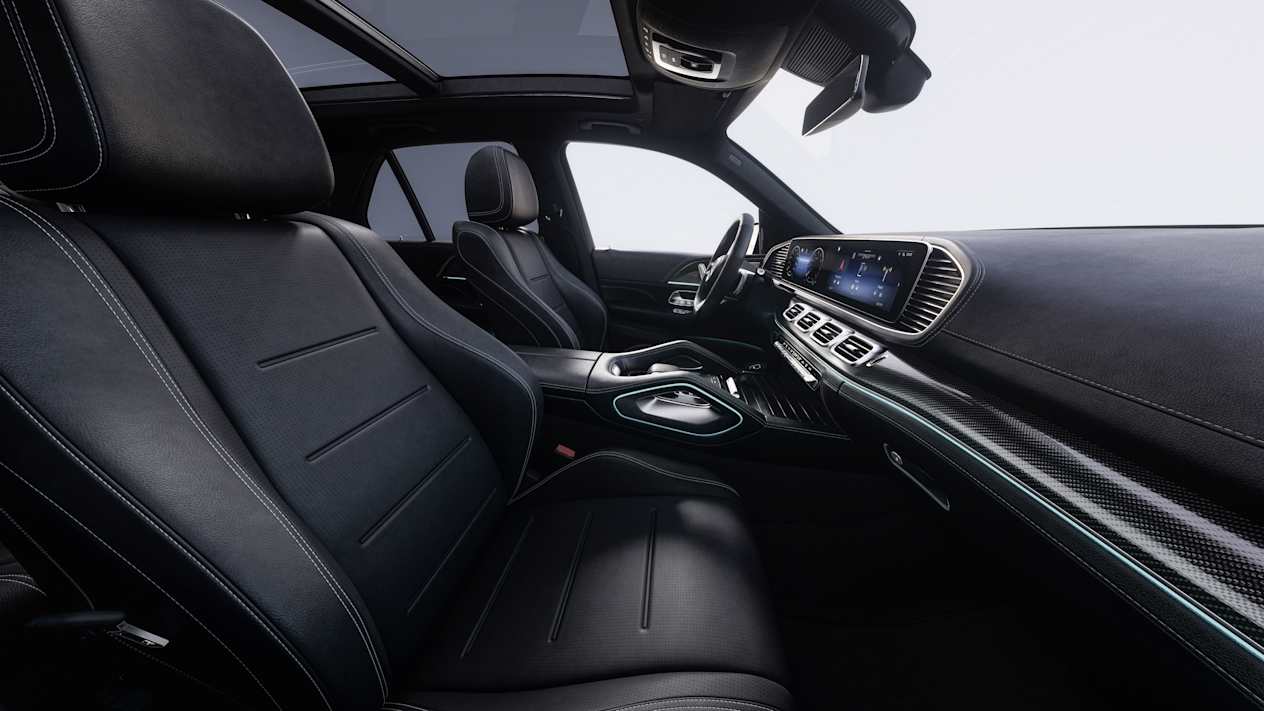 Mercedes GLE 2023 : habitacle vue de profil